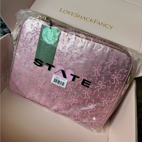 LoveShackFancy state laptop case / bag pink coquette bow print - Picture 4 of 9